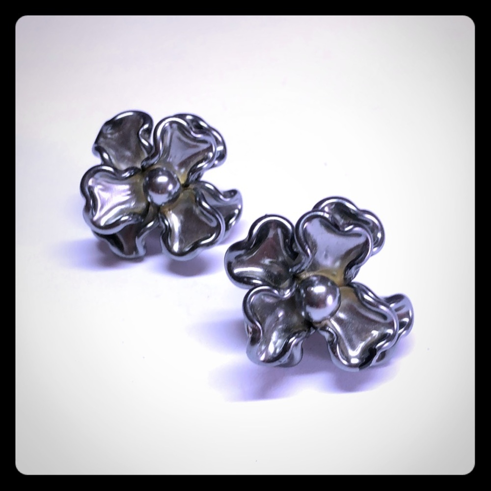 Vintage Antique floral gray clip on earrings